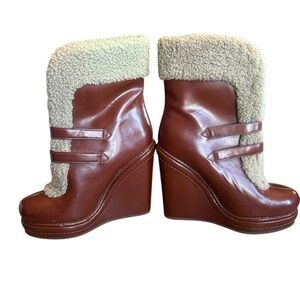 Marc Marc Jacobs Patent Leather - Shearling Wedge Boots - Mocha Mousse - Size 37